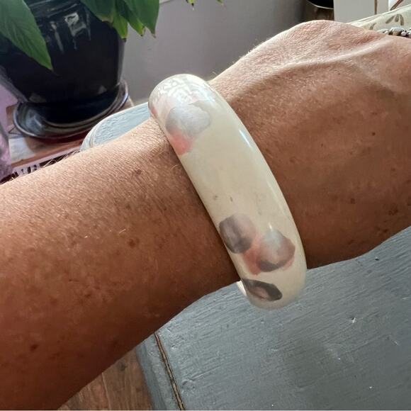 Bangle Bracelet - Picture 2 of 4